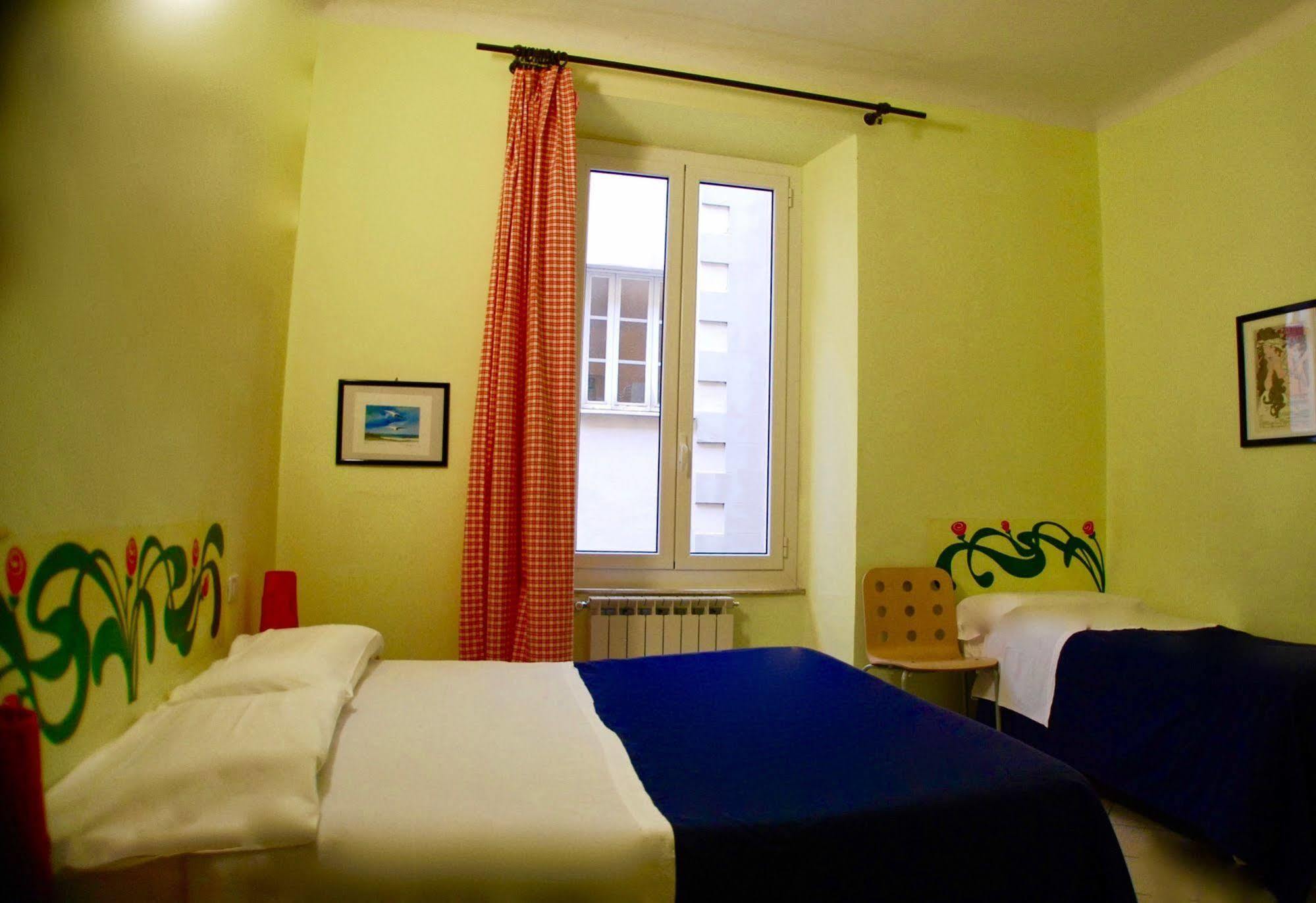 Albergoteatro *